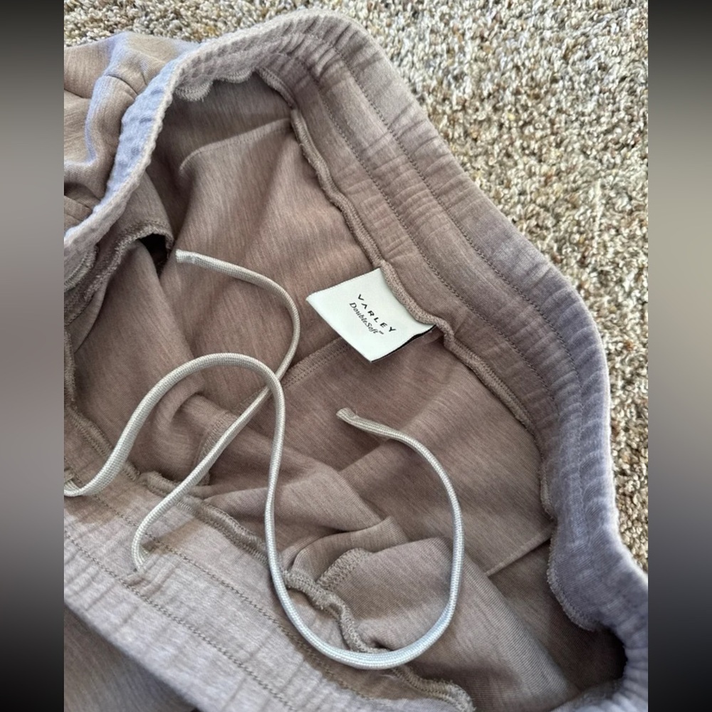 Varley The Rolled Cuff Pants in Taupe Marl size Large - Picture 11 of 12